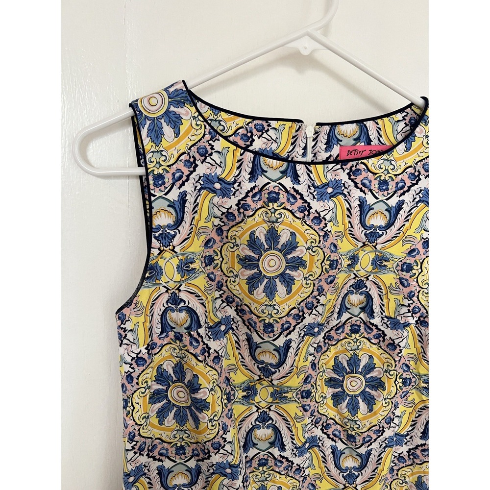 Betsey Johnson - Cotton Floral Sheath Dress- Size 2 - Picture 2 of 9